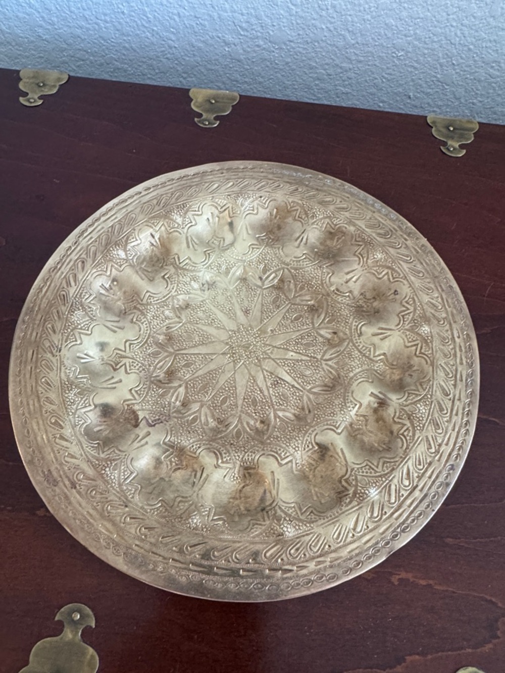 Intricate Antique Engraved Brass Decorative Metal Serving Dish/Tray